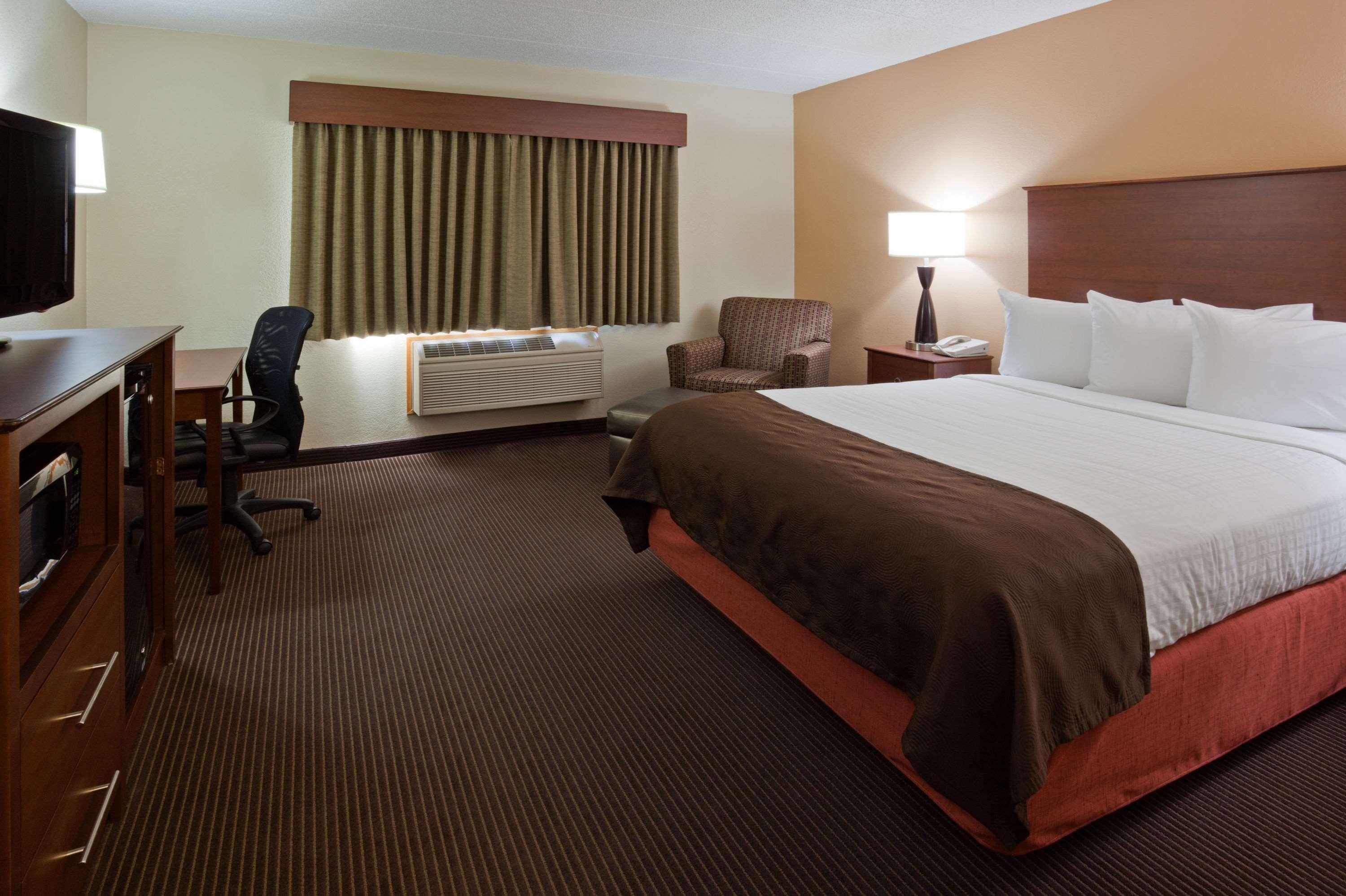 Americinn By Wyndham Bismarck Ngoại thất bức ảnh