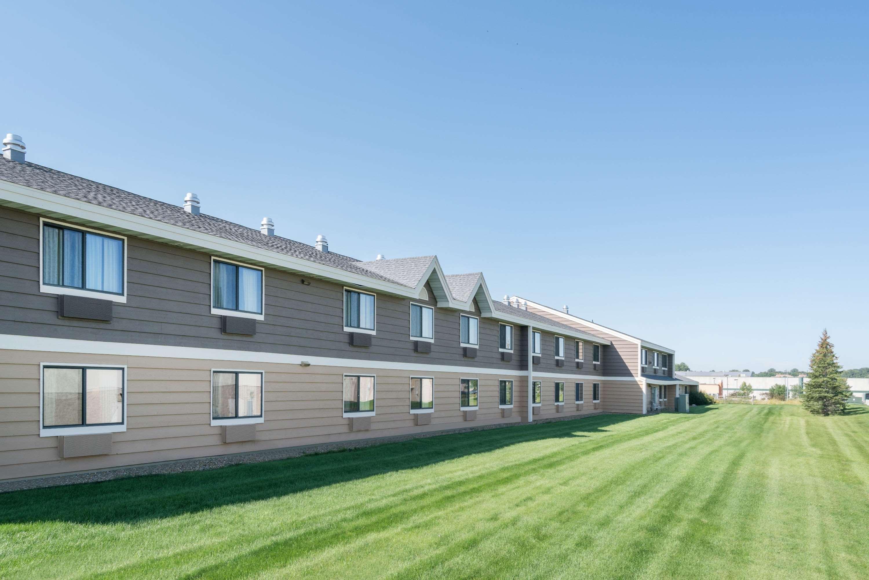 Americinn By Wyndham Bismarck Ngoại thất bức ảnh
