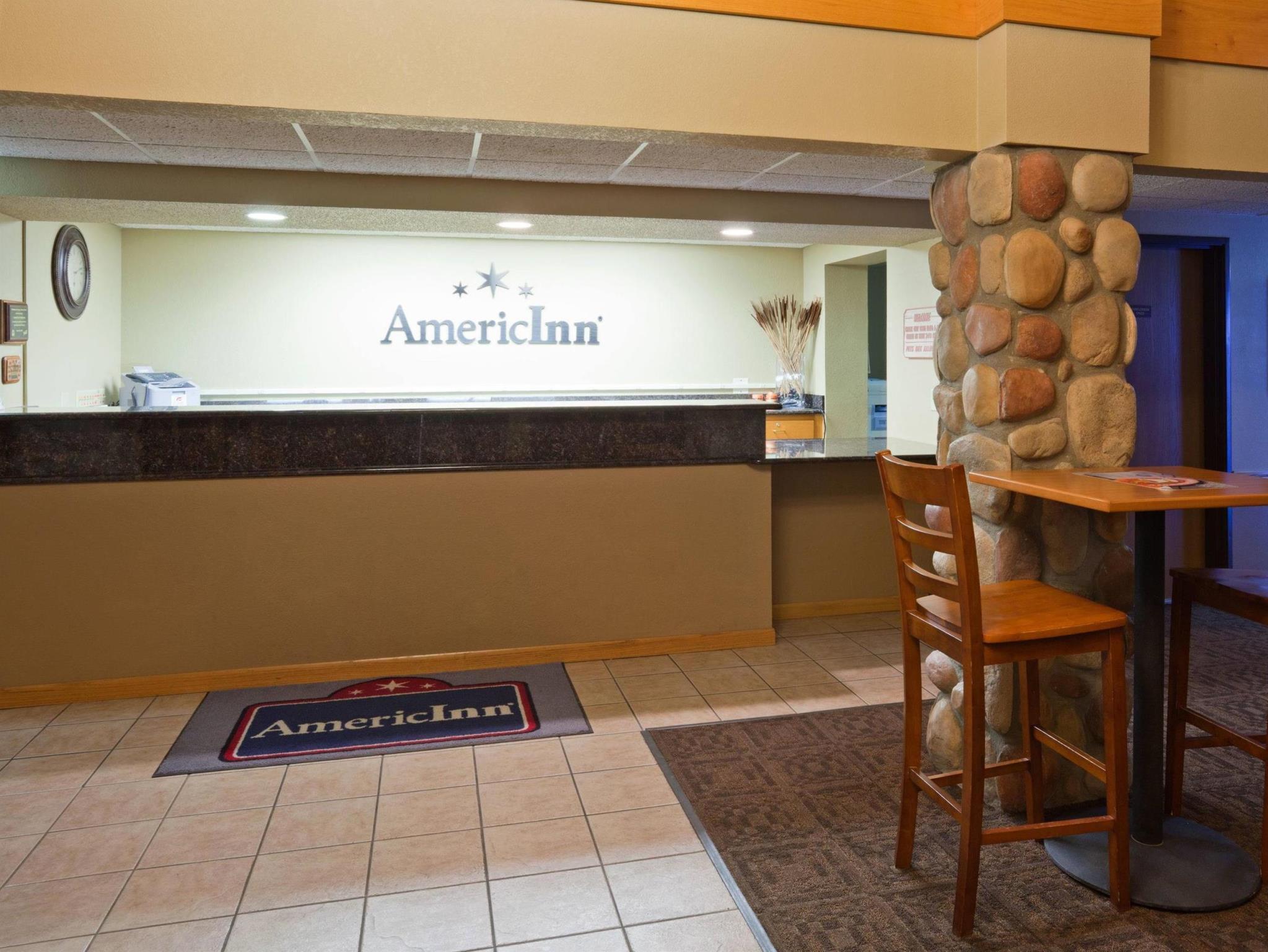 Americinn By Wyndham Bismarck Ngoại thất bức ảnh